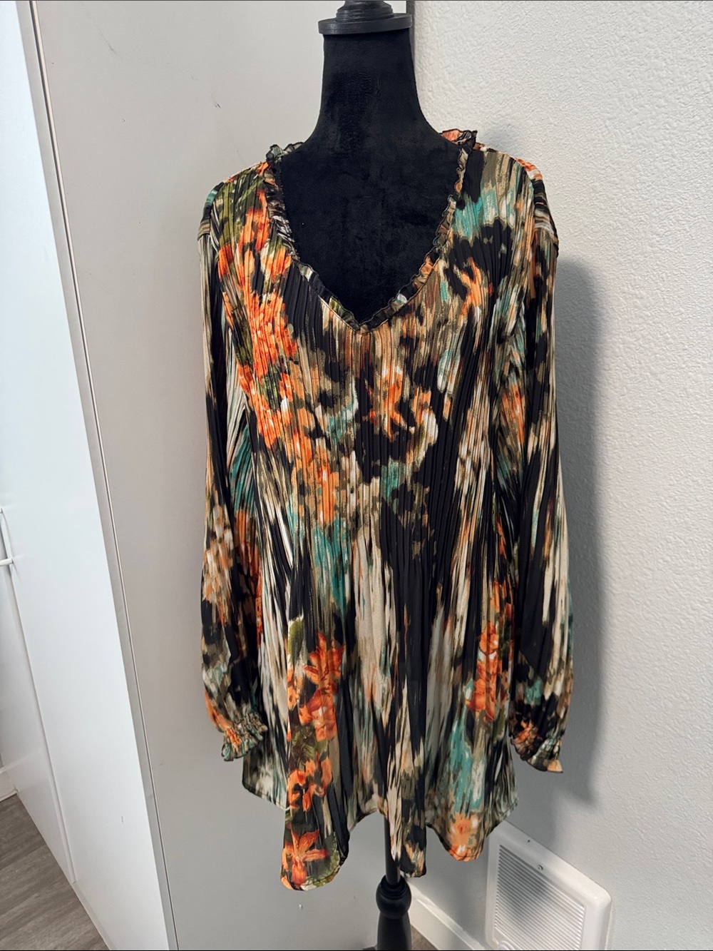 Sunny Leigh Black Floral Pleated V-Neck Tunic with Orange and Teal Accents
